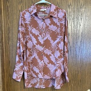 ENTRO Floral Button-Up Blouse